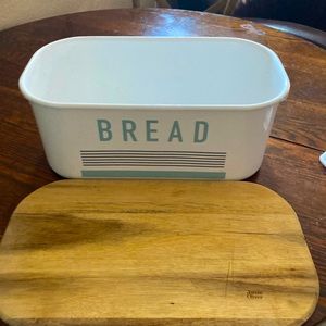 Jamie Oliver Bread Box with cutting board